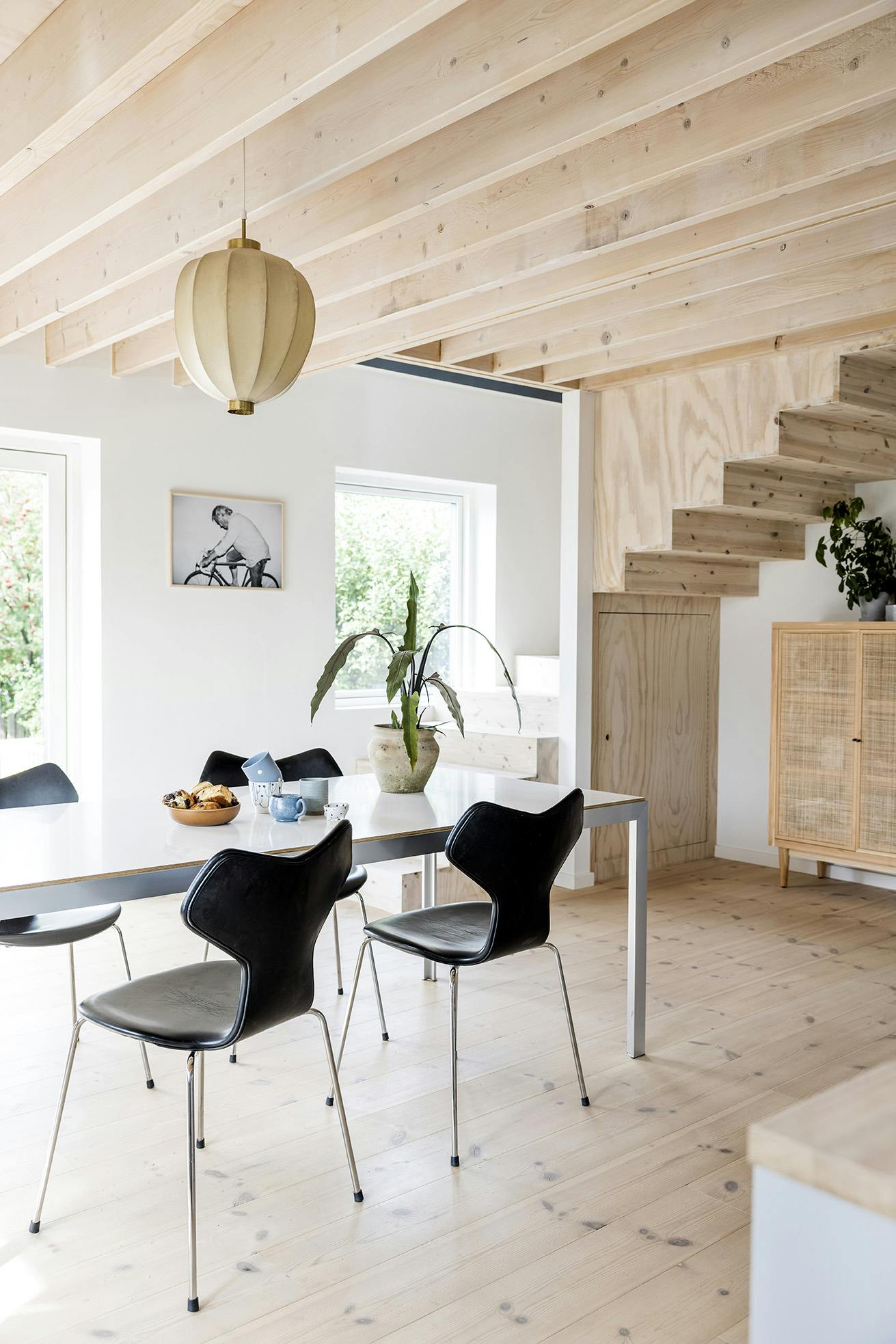camillasmolfehusetbom220315 oAS7 Spisebordsstoler Arne Jacobsen